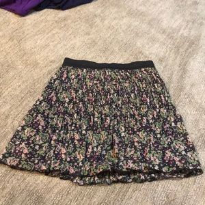 Pleated multi-color floral skirt